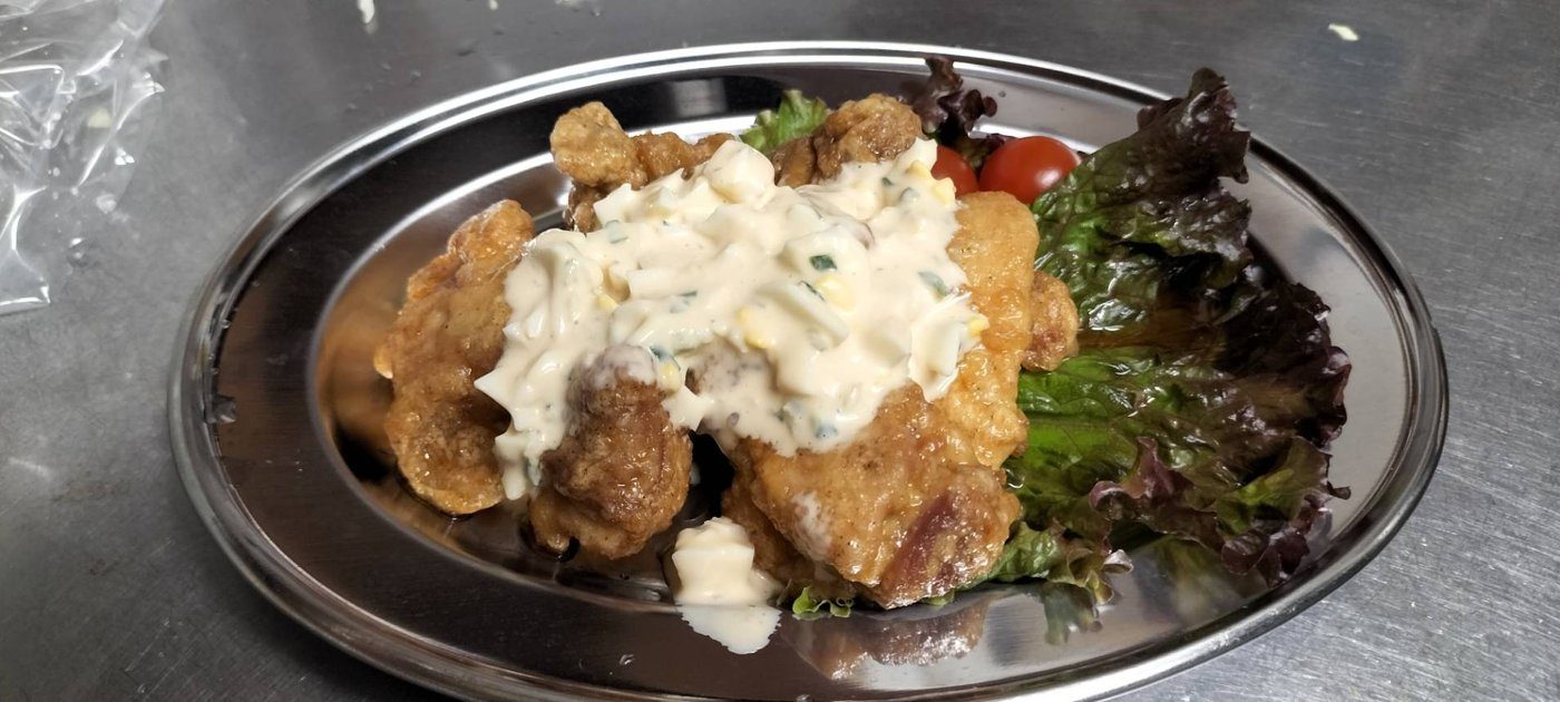 IZAYANのチキン南蛮。